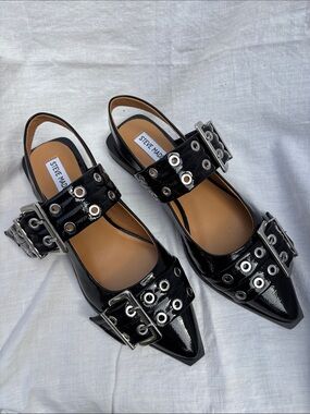 NEW Steve Madden Graya Black Patent Pointed Slingback Flats with Grommet Buckles